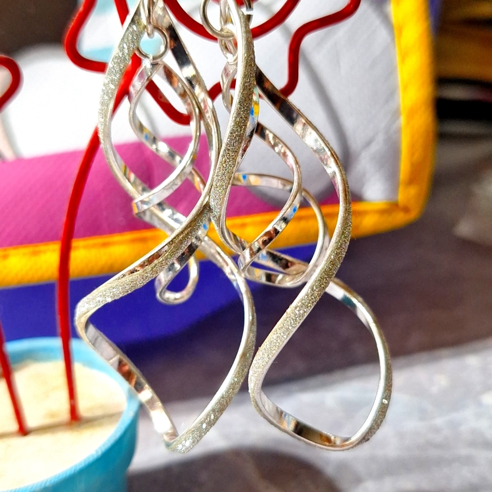 Women's pierced earrings